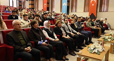 HKÜ'de "Modern Hayatın Ritmine Karşı Ramazan'ın Ruhu" konferansı düzenlendi