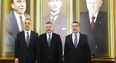 İçişleri Bakanı Çiftçi ve Milli Eğitim Bakanı Tekin'den MHP'ye ziyaret
