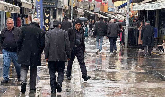 Iğdır'da yağmur etkili oluyor