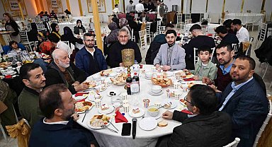 İlahiyat Fakültesinde 250 kişilik dev iftar buluşması