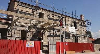 İncirliova'daki tarihi istasyon binası aslına uygun restorasyonla yenileniyor