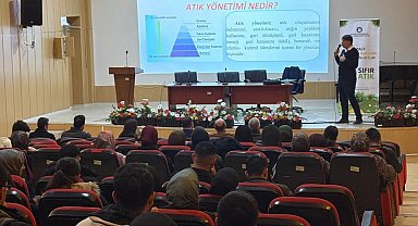 İnönü Üniversitesi'nde öğrencilere "Atık Yönetimi" farkındalık konferansı