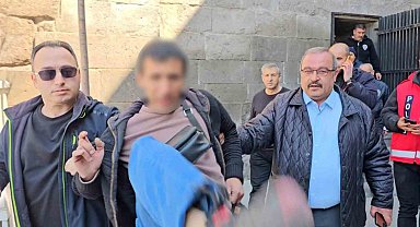 İntihardan vazgeçti, gazeteciye saldırdı