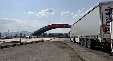 İran'dan Nahçıvan'a İHA saldırısı sonrası kapatılan sınır kapıları yeniden açıldı