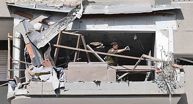 İran'ın İsrail'e misilleme saldırılarında can kaybı 15'e yükseldi