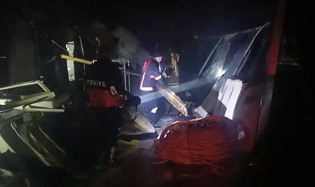 İşçilerin kaldığı konteynerlerde korkutan yangın
