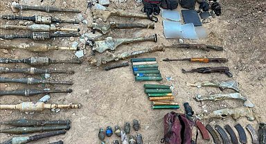 İsrail, Lübnan'daki Hizbullah hedeflerine yönelik saldırıların görüntülerini yayınladı