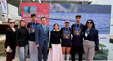 İstanbul Lider Koleji, Büyükler Türkiye Kupası Kürek Yarışları'ndan 3 madalya ile döndü