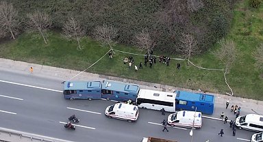 İstanbul'da 4 cezaevi aracı kaza yaptı