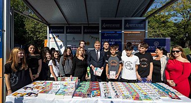 İZKİTAP - 7. İzmir Kitap Fuarı 17-26 Nisan'da Kültürpark'ta