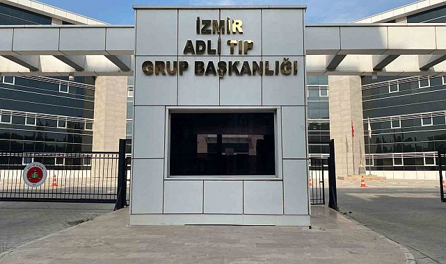 İzmir'de sahilde yeni doğmuş bebek cesedi bulundu