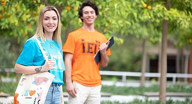 İzmir'den Türkiye'ye uzanan 'kariyer' dersi