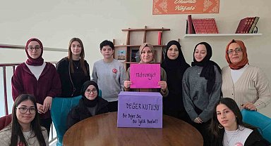 İzmirli öğrencilerin el emeği Gazze'de iftar sofrasına dönüştü