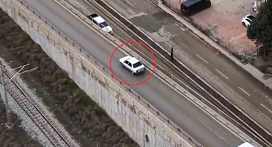 Kaçış planı işe yaramadı, koşarak araç değiştirdi yine yakalandı