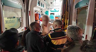 Kadıköy'de alkollü şahıs ekipleri uğraştırdı: "Ben iyiyim" diyerek tedaviyi reddetti