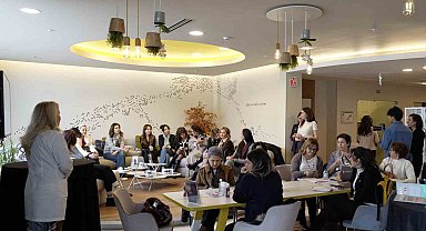 Kadın sağlığı ve iyi yaşam Güven Hastanesi'nde buluştu