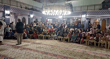 Kadir Gecesinde 271 çocukla anlamlı buluşma