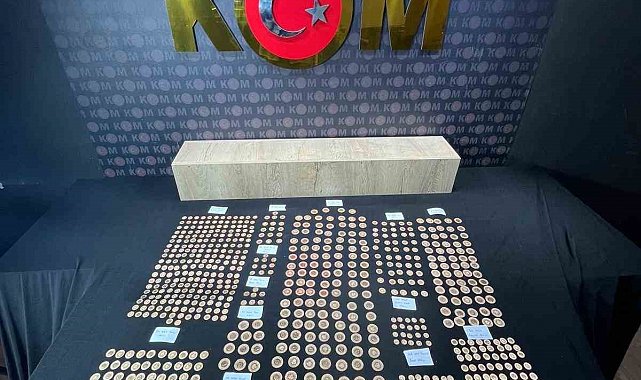 Kahramanmaraş'ta sahte altın operasyonu: 977 parça sahte altın ele geçirildi