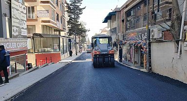 Kahramanmaraş'ta yol yenileme çalışmaları sürüyor