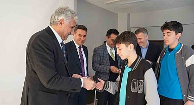 Kahta Belediyesi'nden YKS ve LGS öğrencilerine dijital destek