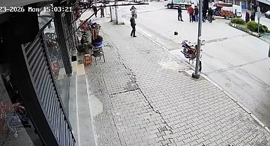 Kamyonun çarptığı motosikletin sürücüsü hayatını kaybetti