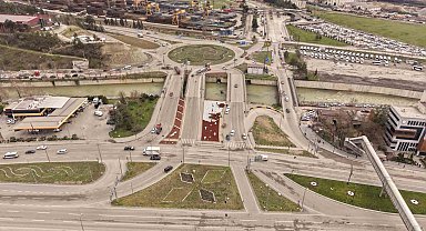 Karabük Belediyesi kavşaklara estetik kazandırmaya devam ediyor