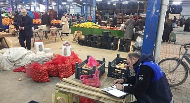 Karacabey'de Hal Müdürlüğü 2025'te tarım ticaretine yön verdi