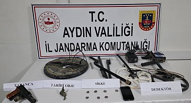 Karacasu'da tarihi eser kaçakçılığı operasyonu: "7 adet Yunan sikkesi ele geçirildi"