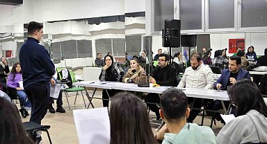 Karadut Tiyatrosu'na yeni yetenekler için son çağrı