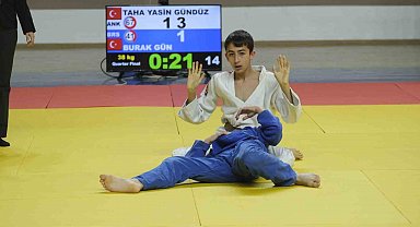 Karaman'da Okul Sporları Yıldızlar Judo Türkiye Birinciliği heyecanı başladı