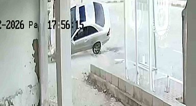 Karaman'da otomobilin takla attığı anlar kameraya yansıdı