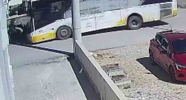 Karaman'da yolcu otobüsüyle motokurye çarpıştı: 1 yaralı