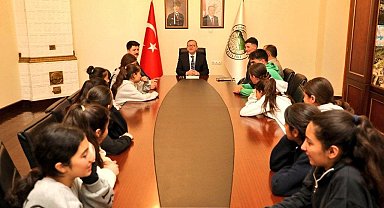 Kars'ı gururlandıran başarı: Şampiyon takım yarı finalde