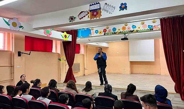Kars'ta öğrencilere güvenlik eğitimi verildi