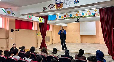 Kars'ta öğrencilere güvenlik eğitimi verildi