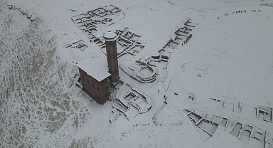 Kars'ta "Medeniyetler beşiği" Ani'ye ziyaretçi akını