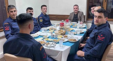 Kaymakam Odabaş Sahil Güvenlik personeliyle iftar yaptı