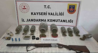 Kayseri'de 915 gram uyuşturucu madde ele geçirildi