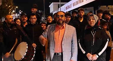 Kayseri'de mahalleliden 'Kabe'de Hacılar' performansı