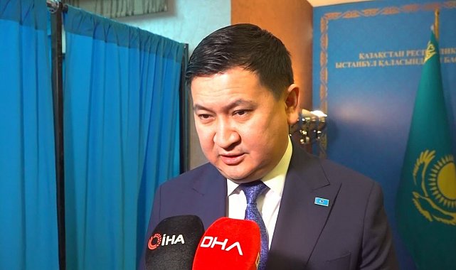 Kazakistan'da tarihi referandum için İstanbul'da sandıklar kuruldu