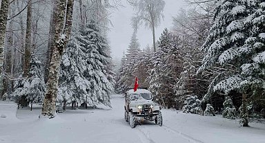 Kazdağları beyaz örtüsüne büründü