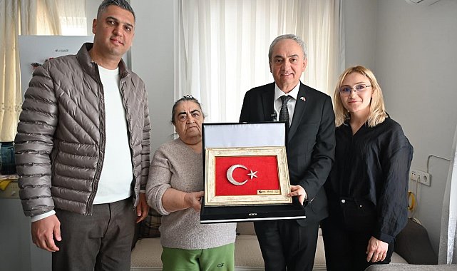 Kepez Belediye Başkanı Kocagöz'den şehit annesine ziyaret