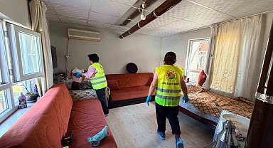 Kepez'den şehit ve gazi evlerinde bayram temizliği