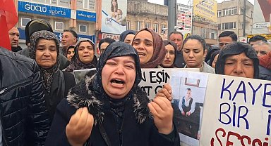 Kilisli kayıp iki gencin aileleri yetkililerden yardım istedi