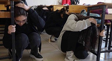 Kırıkkale'de okullarda deprem ve tahliye tatbikatı