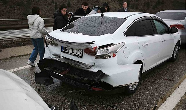 Kırıkkale'de zincirleme kaza: 3 yaralı