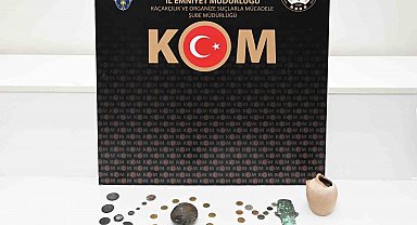 Kırşehir'de tarihi eser operasyonu: 38 parça eser ele geçirildi