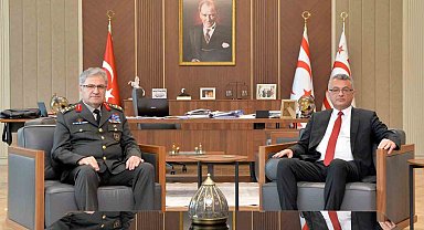 KKTC Cumhurbaşkanı Erhürman, Kara Kuvvetleri Komutanı Orgeneral Tokel ile görüştü