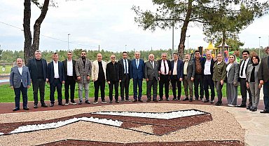 Kocagöz ile ortak akılla yönetilen Kepez'de hizmet turu