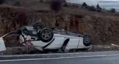 Konya'da otomobil devrildi: 4 yaralı
